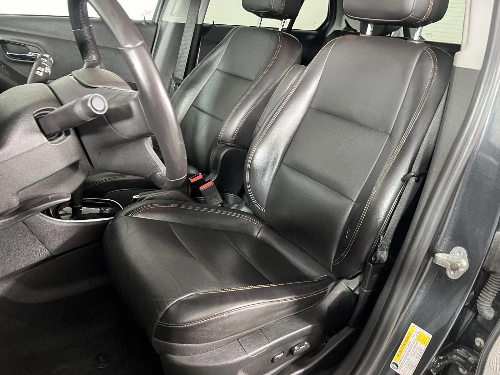 Used 2019 Nightfall Gray Metallic Chevrolet Premier image 39