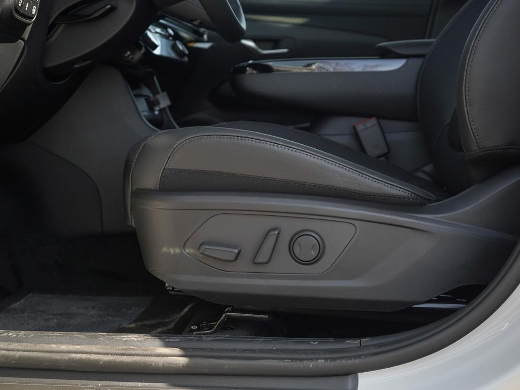New 2026 Creamy White Pearl Hyundai Limited AWD image 43