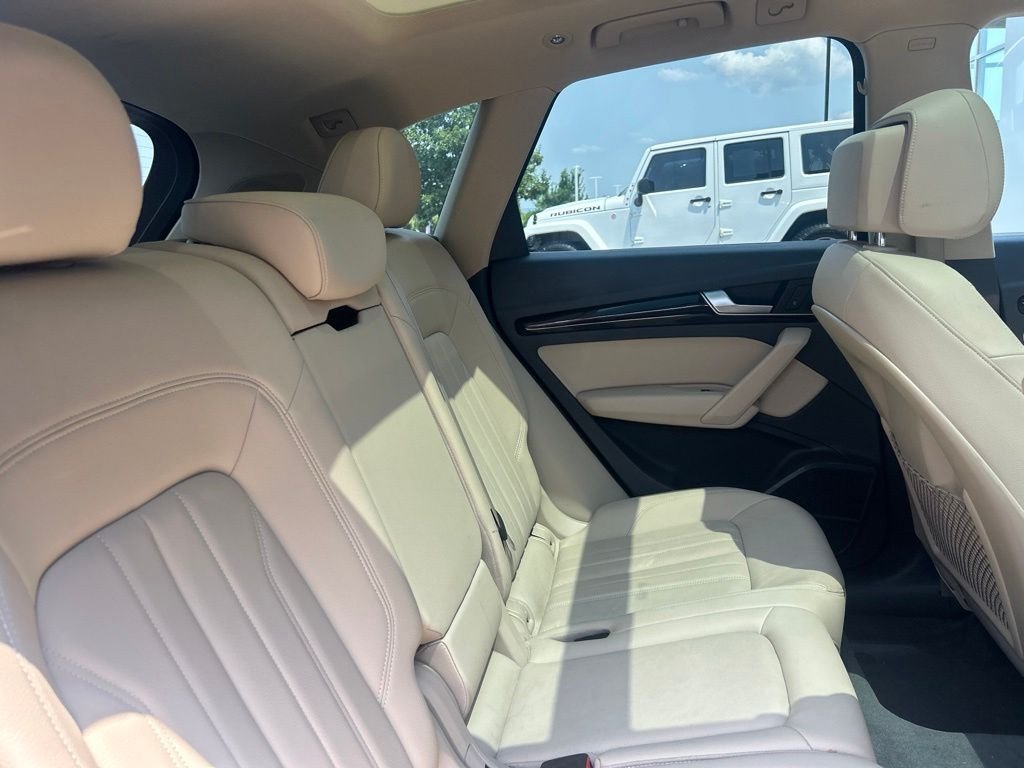 Used 2018 Blue Audi 2.0T image 12