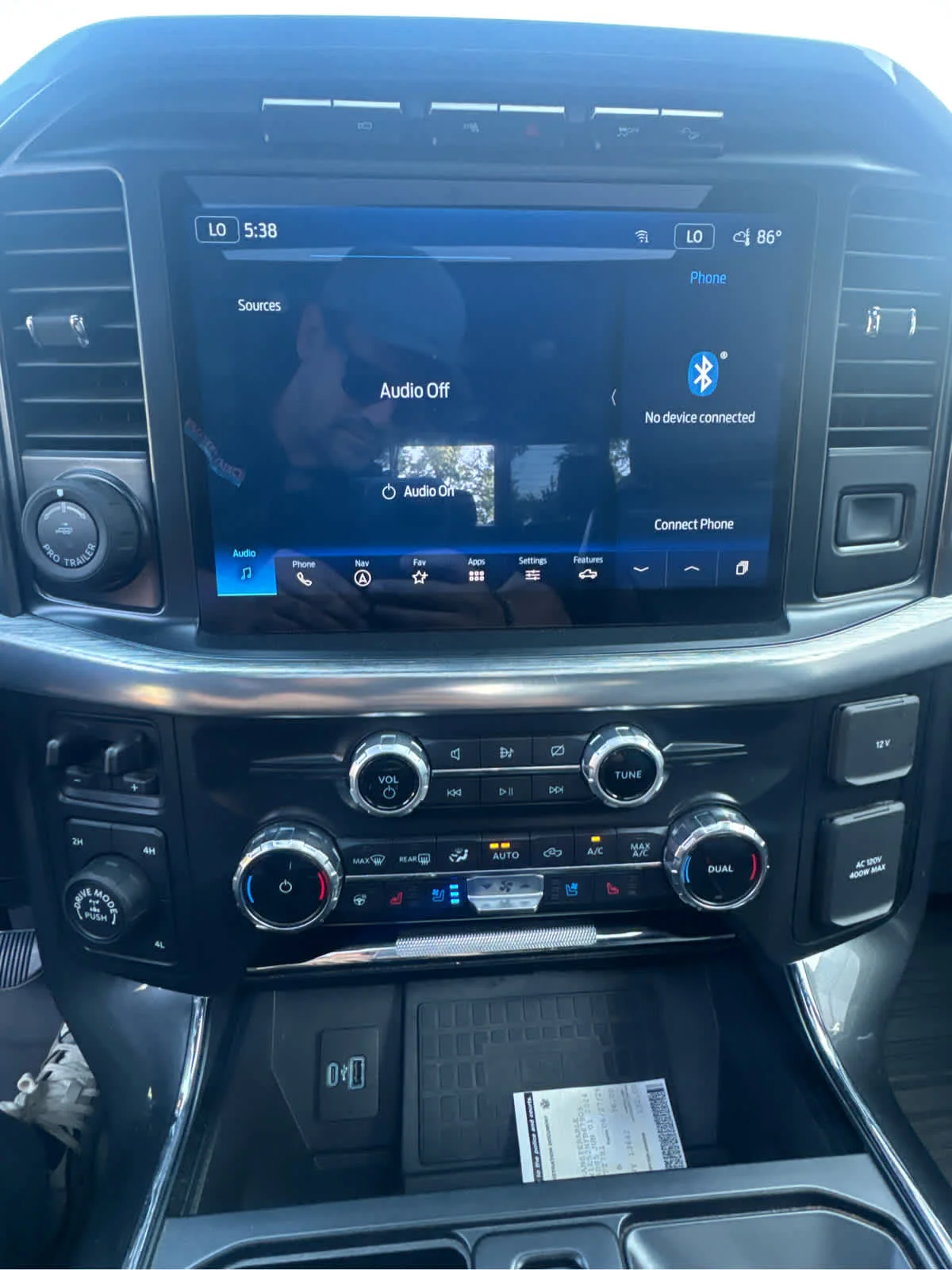 Used 2022 Atlas Blue Metallic Ford LARIAT image 16