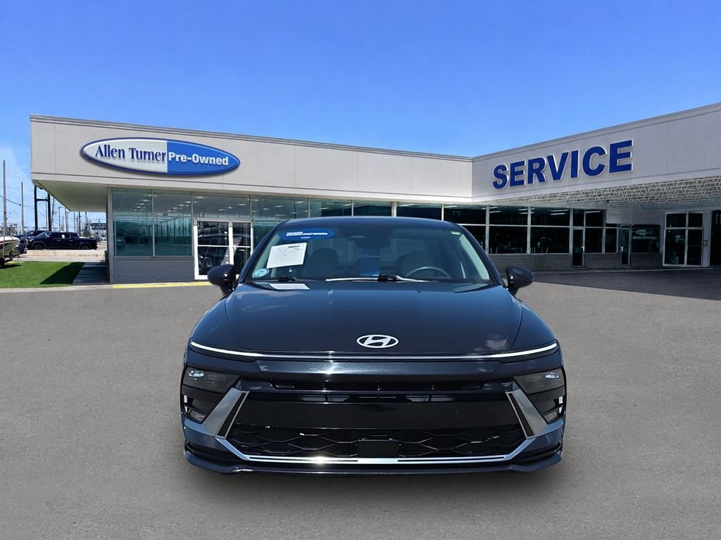 Used 2024 Carbon Blue Hyundai SEL image 3