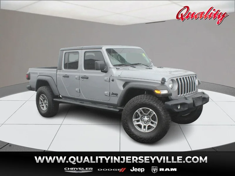 2020 Jeep Gladiator Sport S's photo