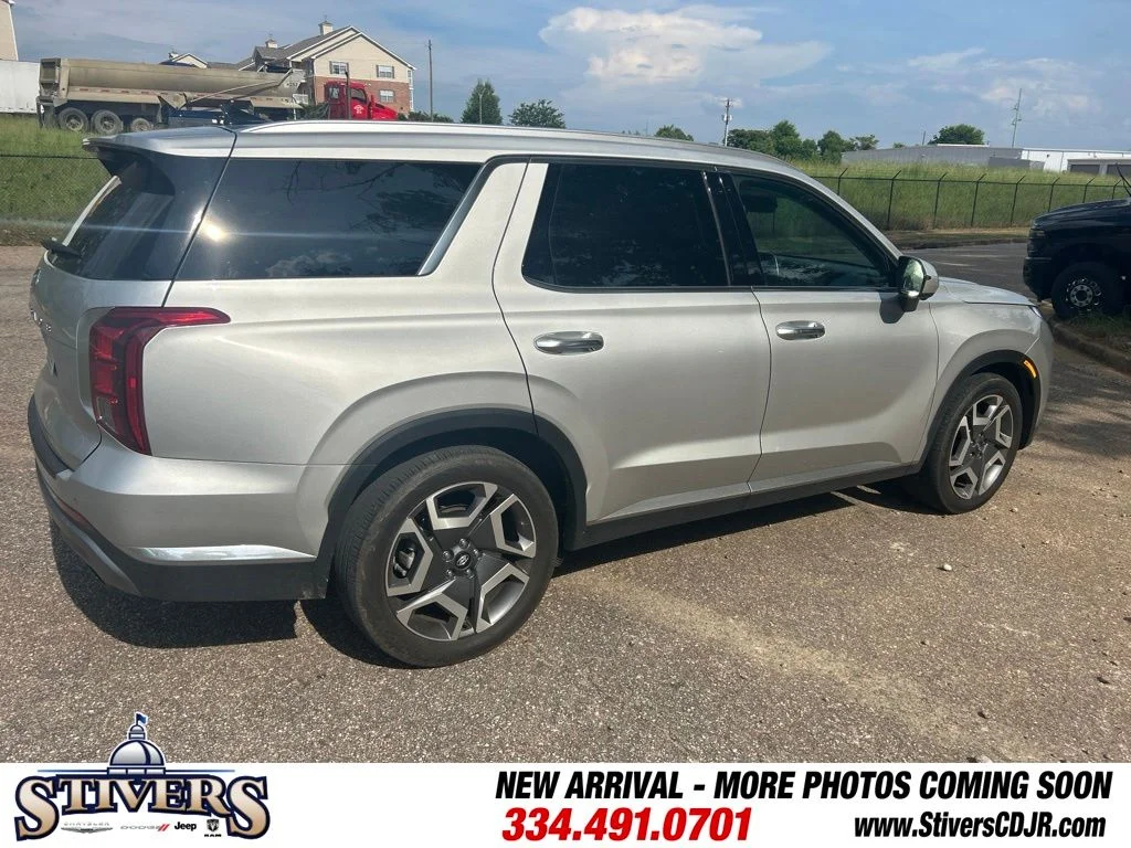 Used 2024 Silver Hyundai Limited image 9