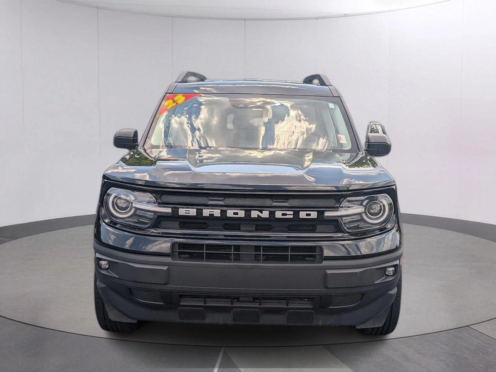 Used 2023 Shadow Black Ford Outer Banks image 9