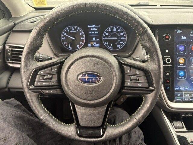 Used 2025 Crystal White Pearl Subaru Onyx Edition image 21
