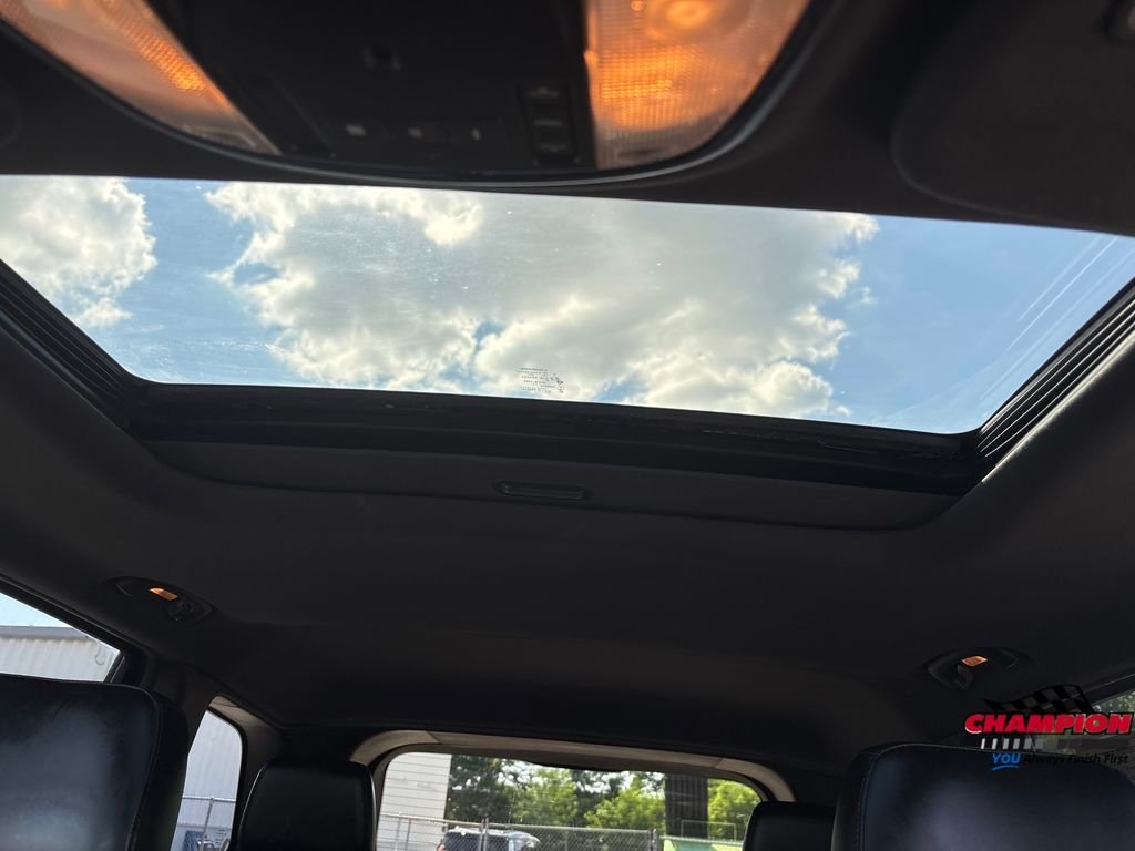 Used 2015 Black Jeep Limited image 22