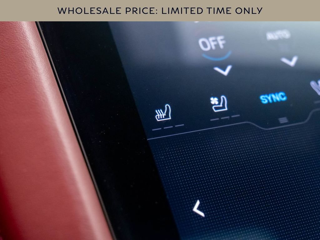 2023 Porsche Taycan GTS - Photo 28