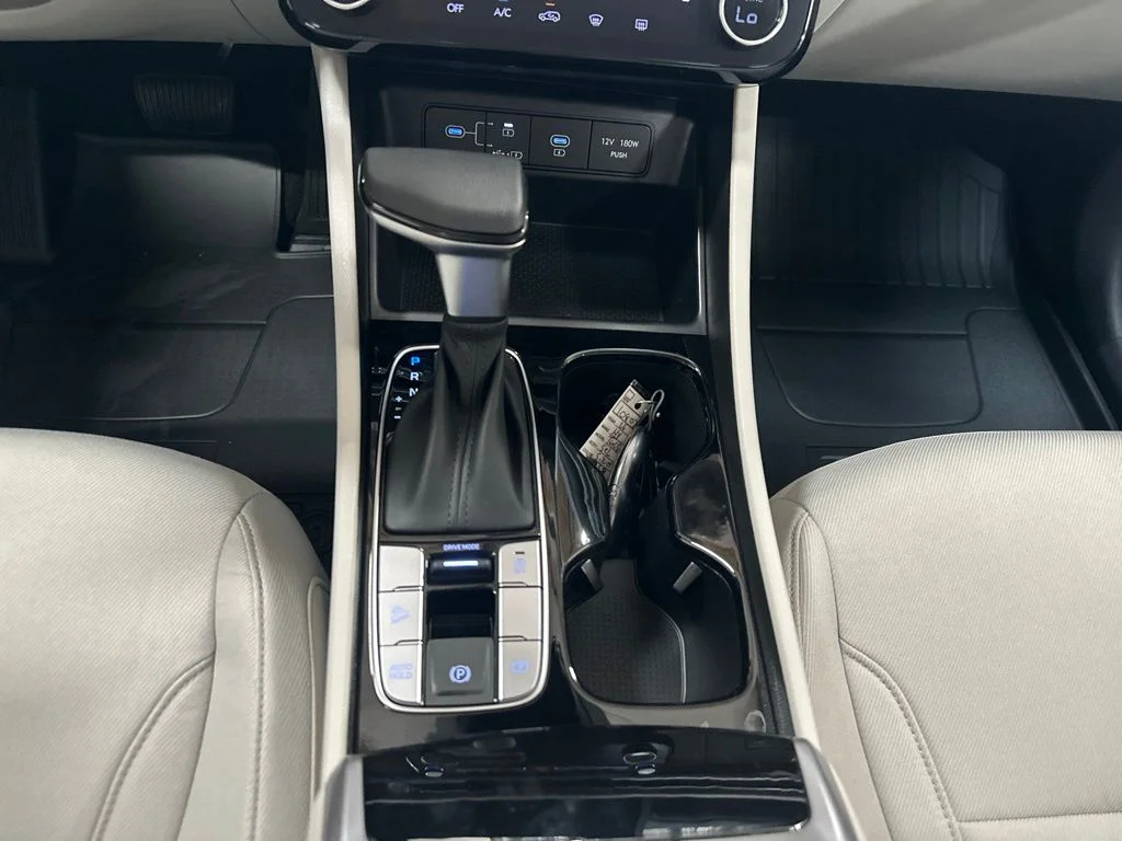 New 2026 Shimmering Silver Hyundai SEL Plus image 20