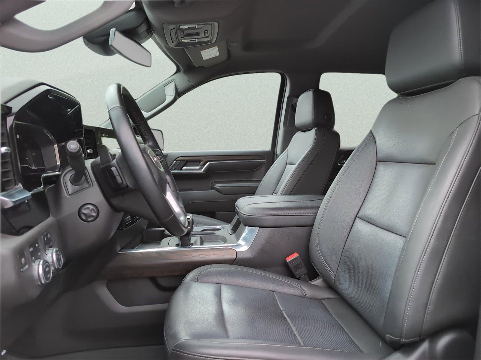 Used 2024 Sterling Metallic GMC SLT image 12