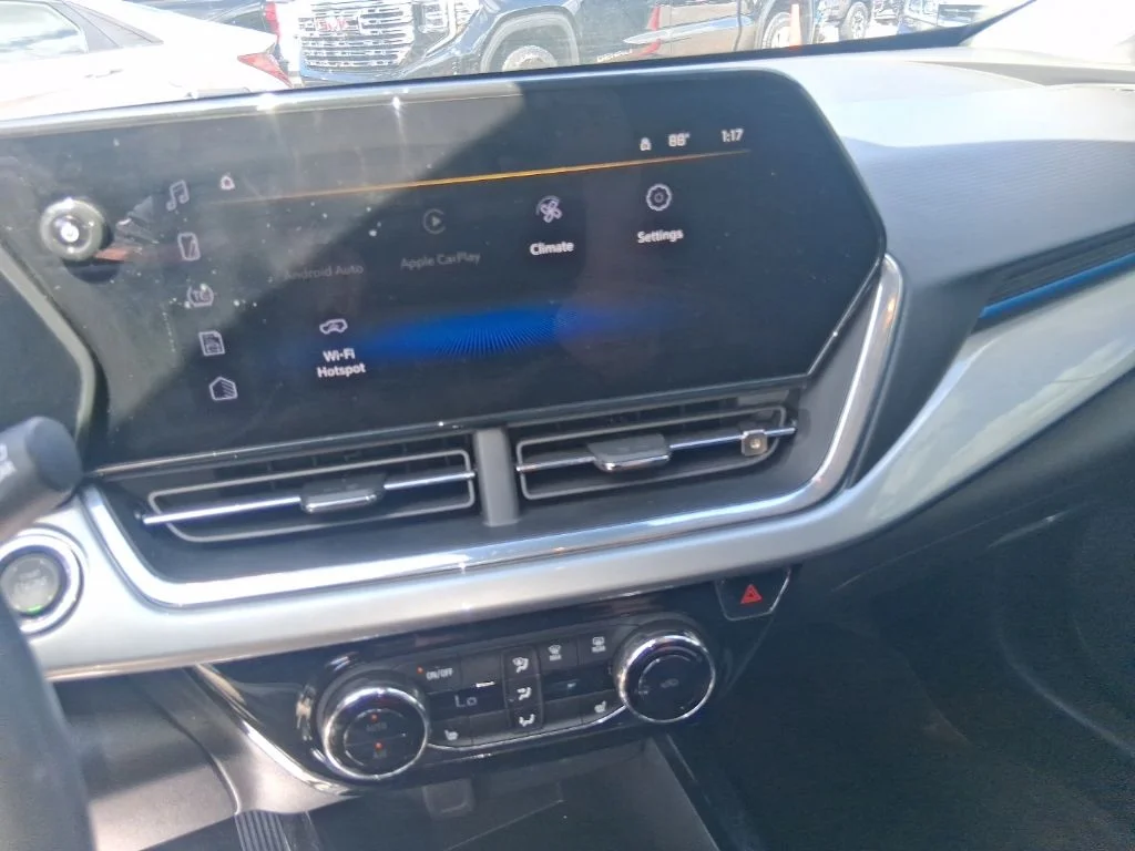 Used 2025 Black Chevrolet LT image 14