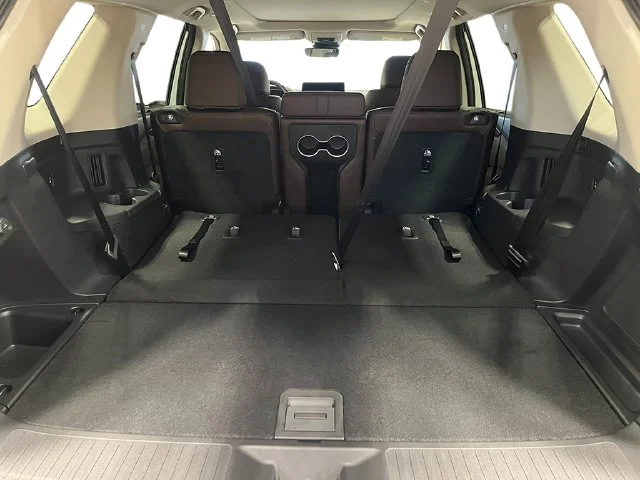 New 2026 Platinum White Pearl Honda Touring image 28