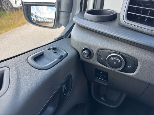 2025 Ford Transit Van Base - Photo 16