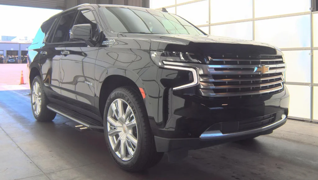 Used 2021 BLACK Chevrolet High Country image 2