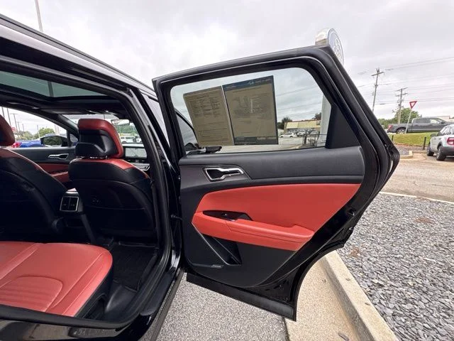 Used 2023 Black Kia SX-Prestige image 22