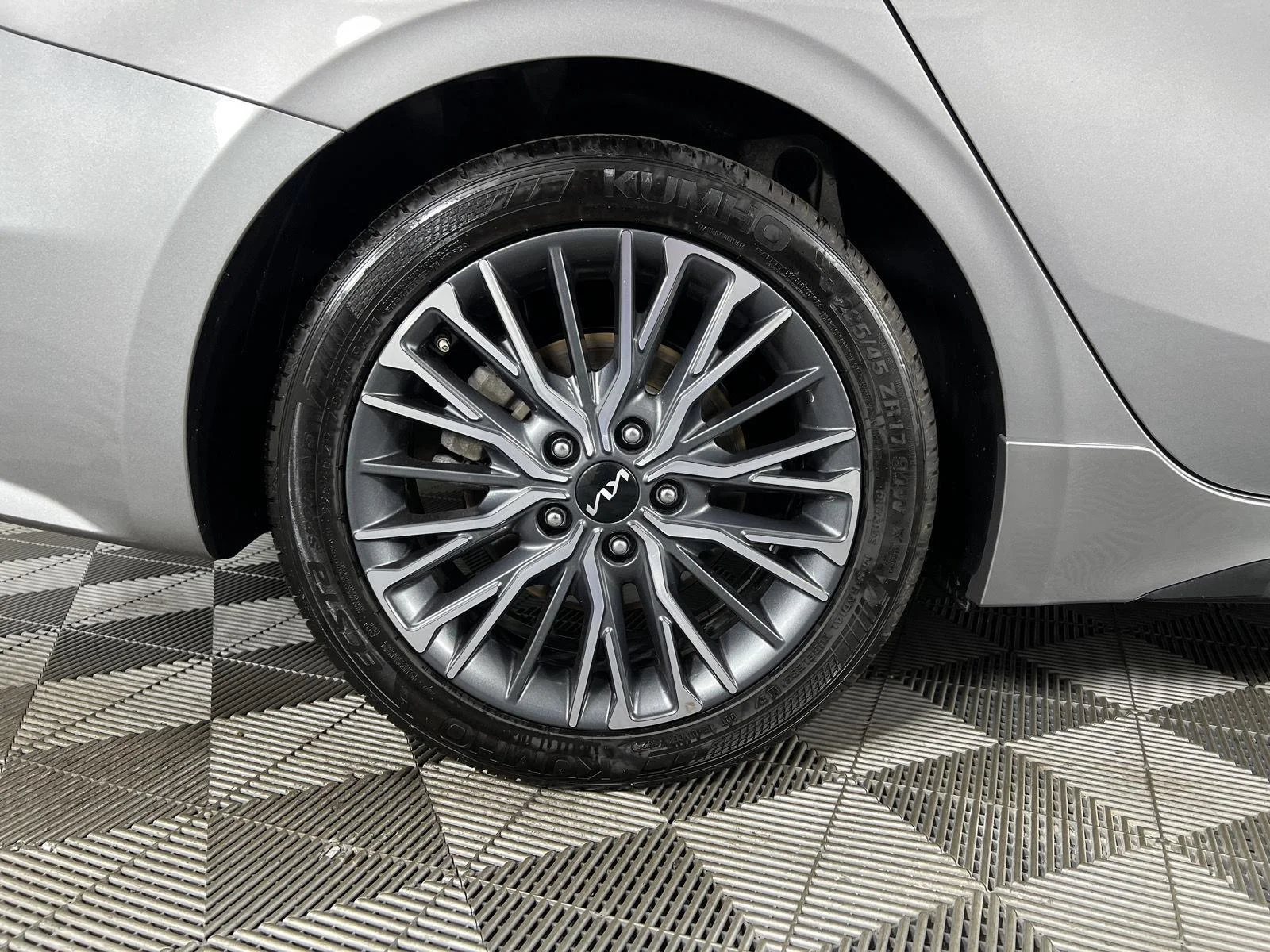 Used 2023 Steel Gray Kia GT-Line image 11