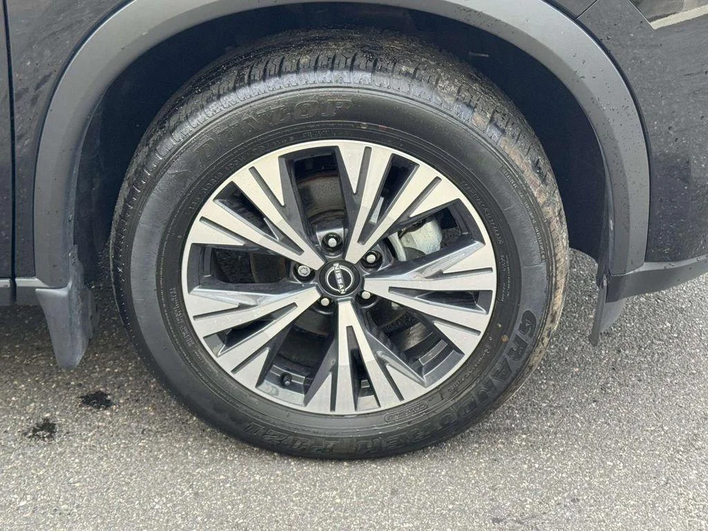 2023 Nissan Rogue SV - Photo 8