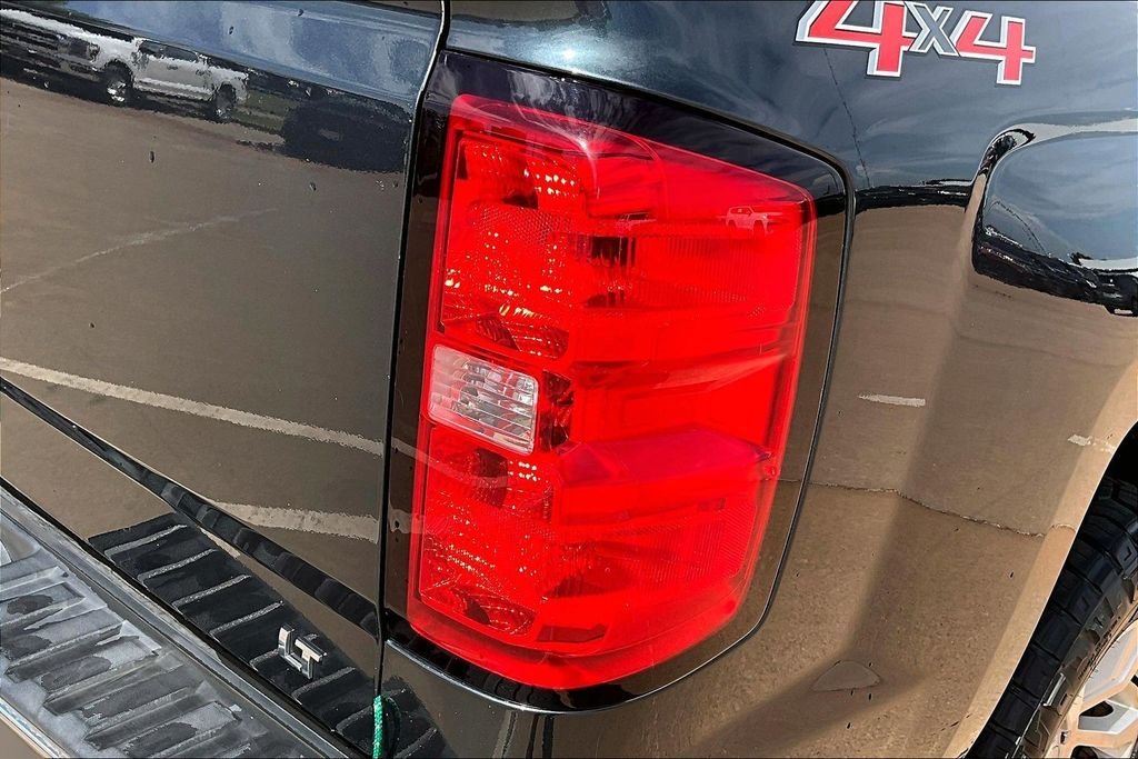 Used 2017 Gray Chevrolet LT image 33