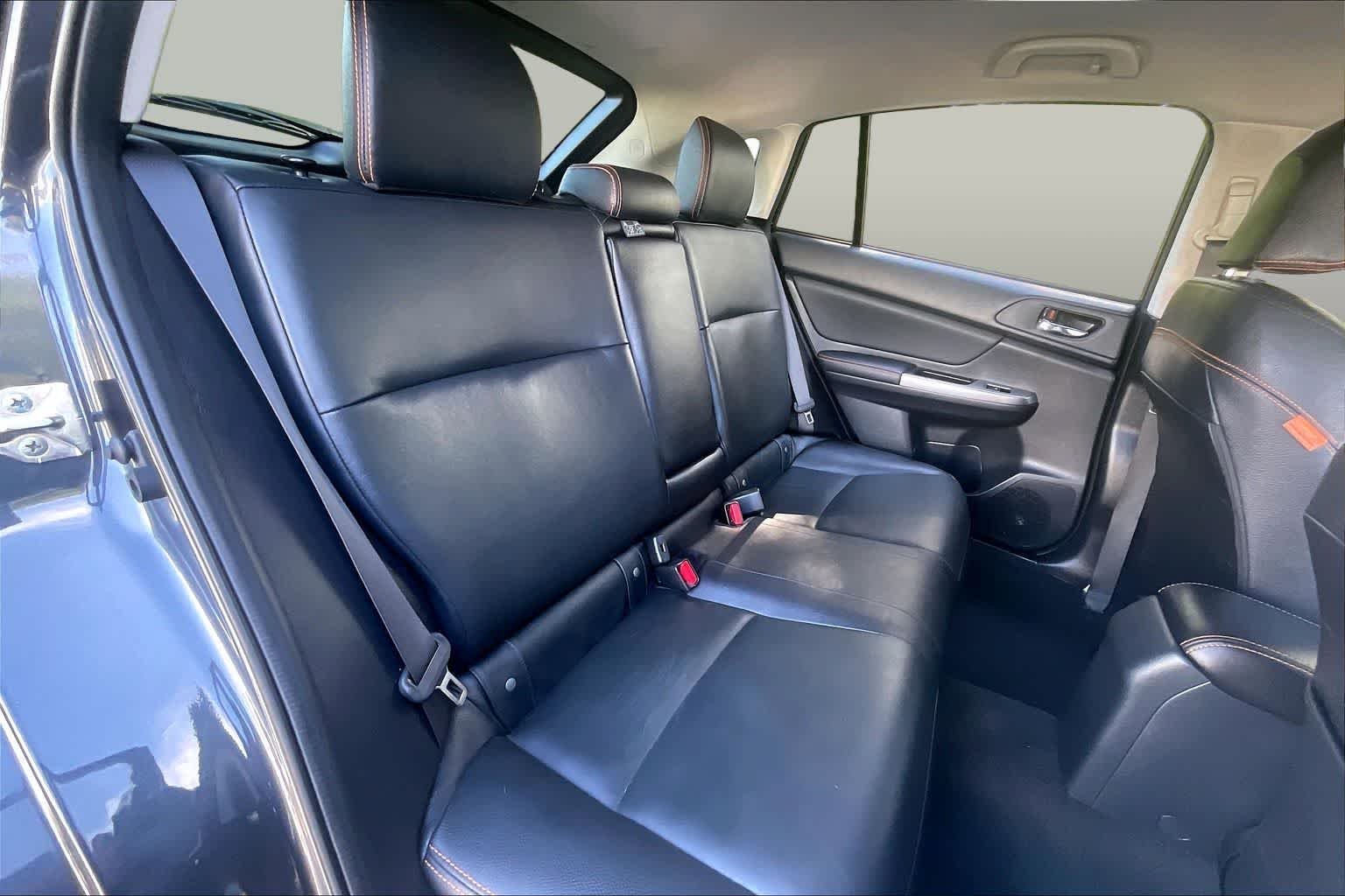 Used 2016 Dark Gray Metallic Subaru Limited image 18