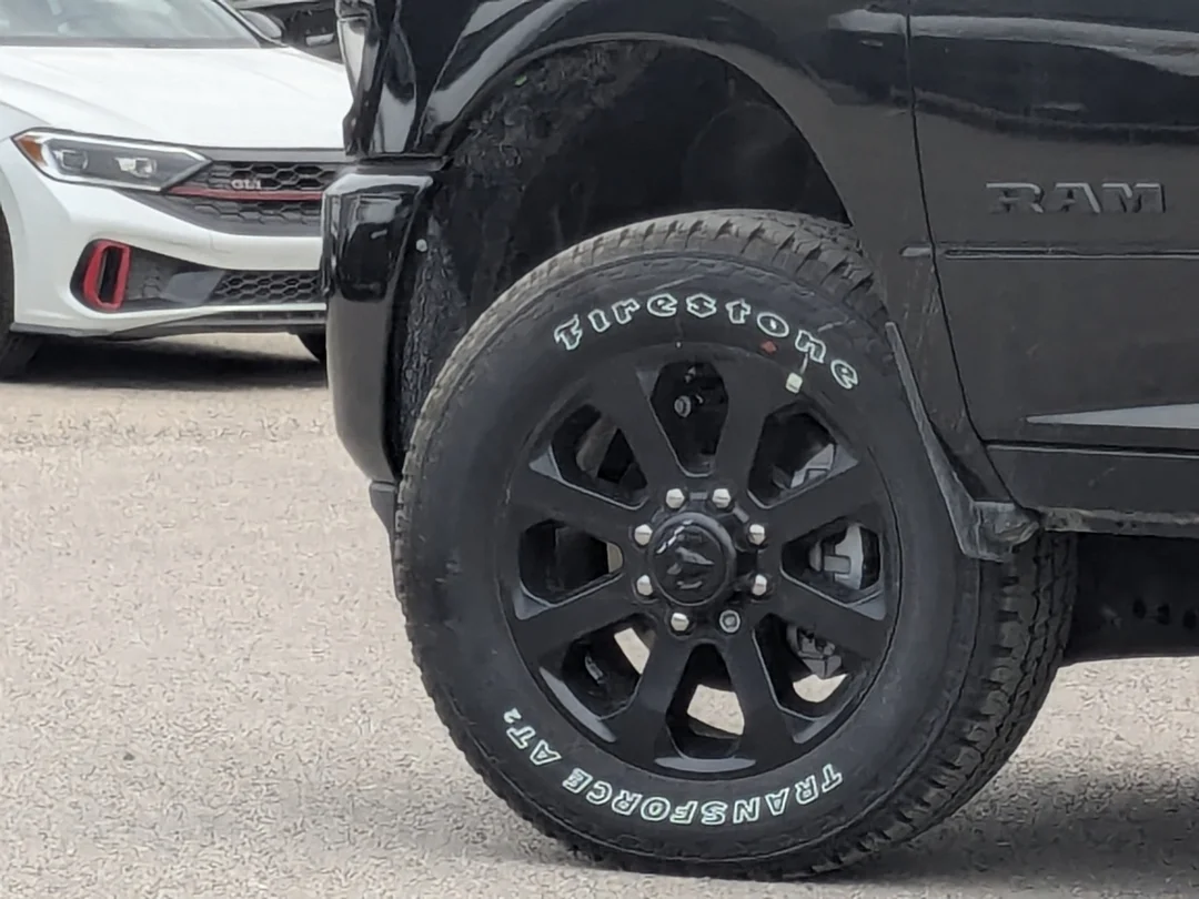 New 2026 Black RAM Big Horn - - 6.7L Cummins HO Diesel - 5th Wheel Prep - Night Edition - Level 2 Plus Grp & More! image 9