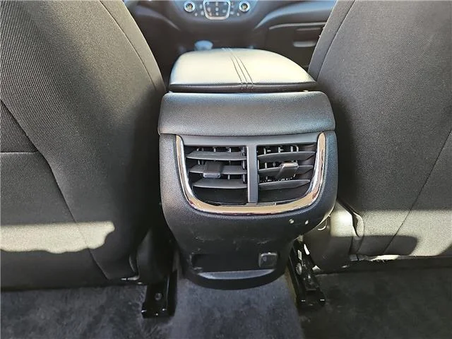 Used 2025 Lakeshore Blue Metallic Chevrolet 1LT image 8
