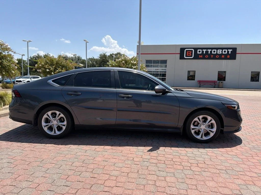 Used 2024 Gray Honda LX image 4