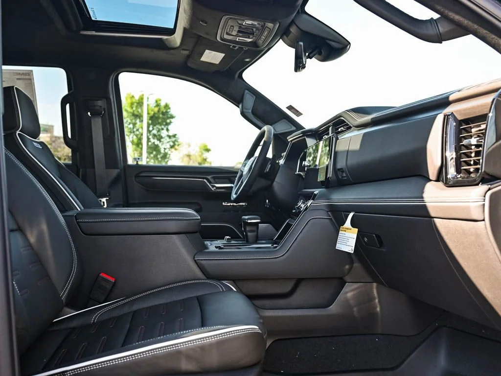 2026 GMC Sierra 1500 AT4X - Photo 8