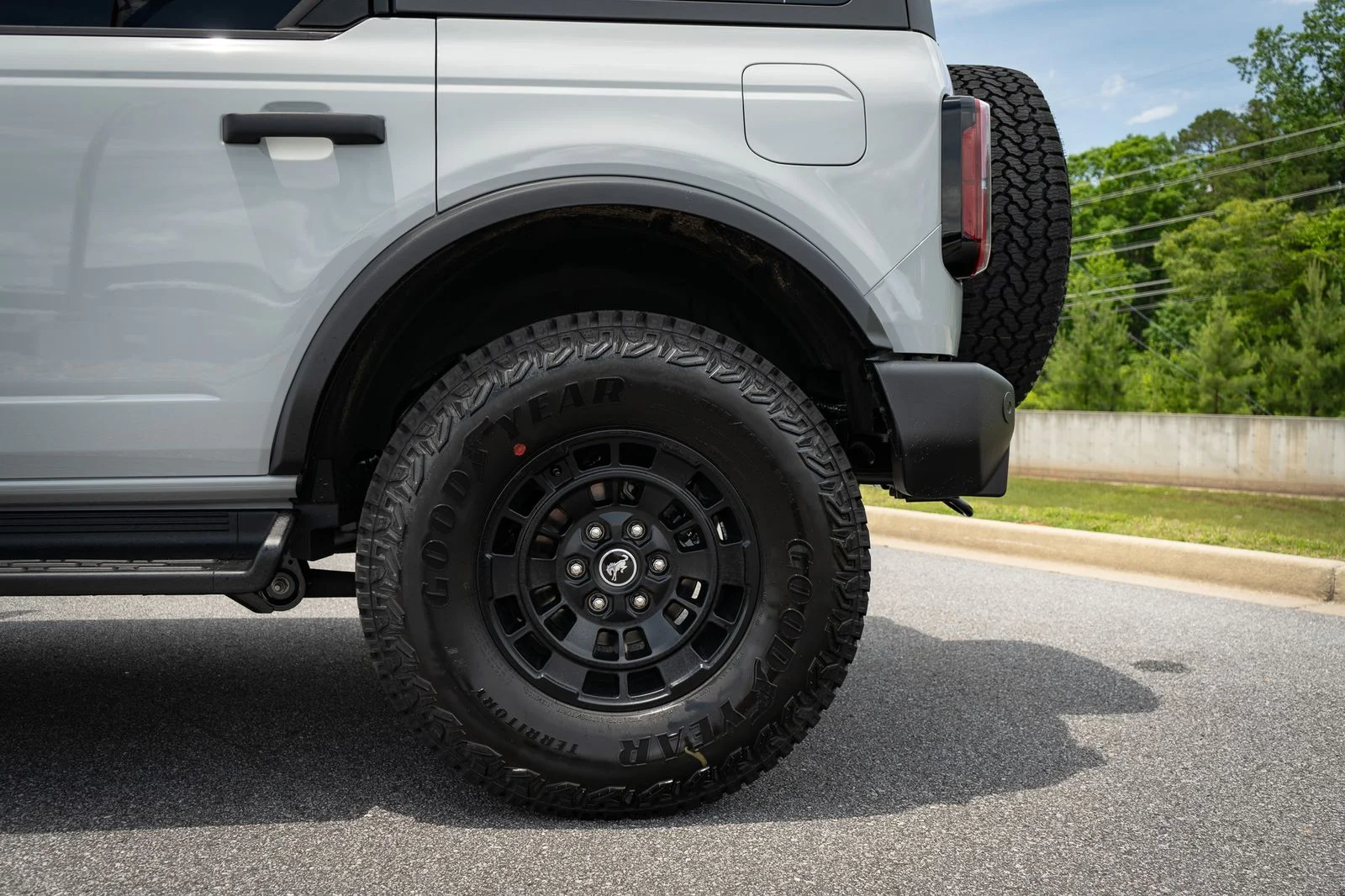New 2026 Avalanche Gray Ford Outer Banks® image 6