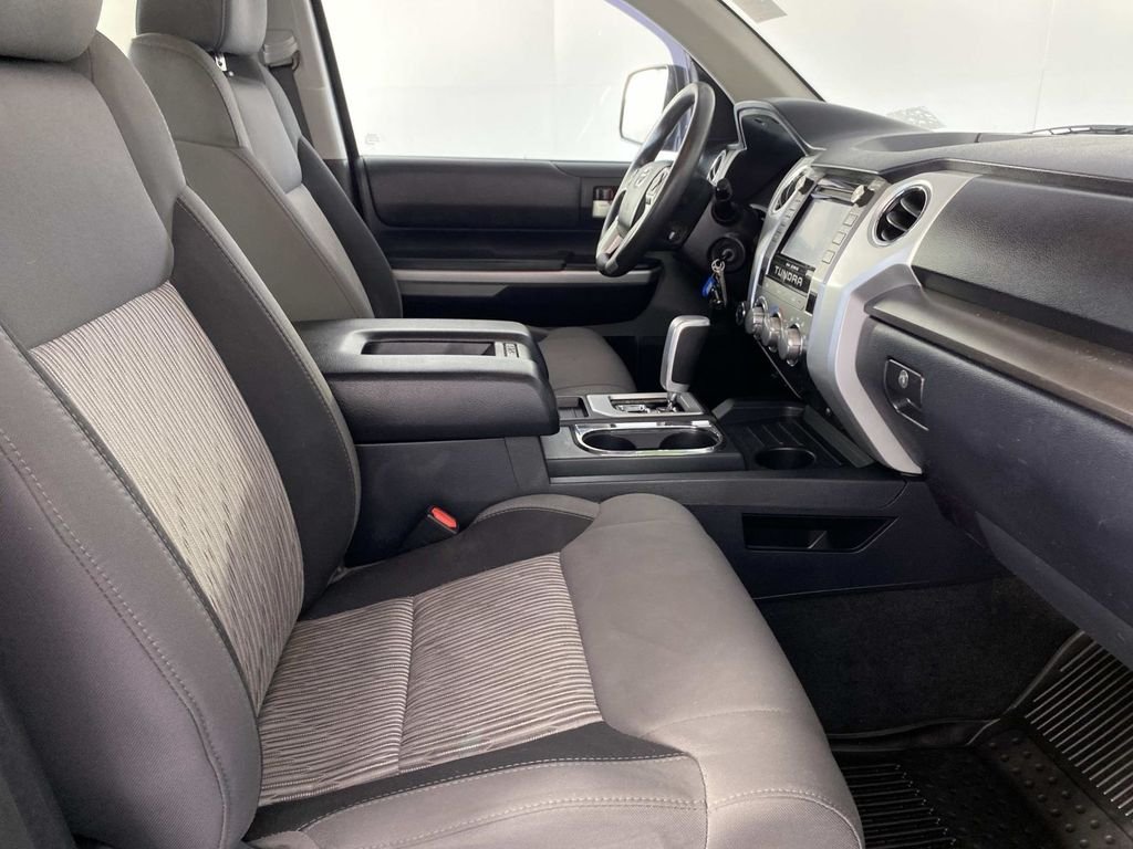 Used 2017 Black Toyota SR5 image 10