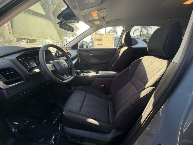 New 2026 Boulder Gray Pearl Nissan SV image 26