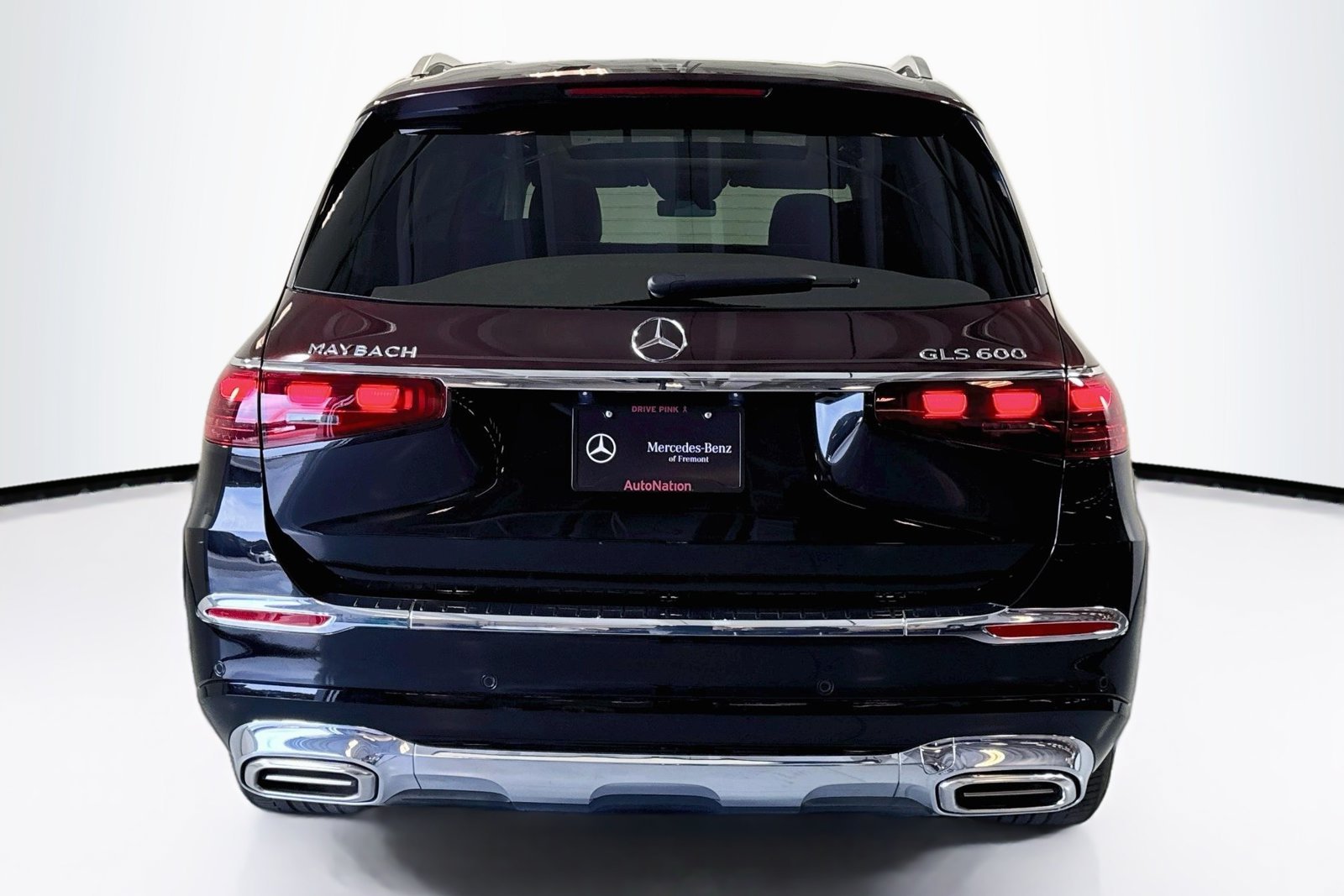 Used 2024 Obsidian Black Metallic Mercedes-Benz Maybach GLS 600 image 6