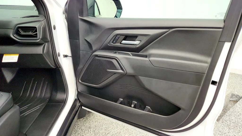 Used 2024 Summit White Chevrolet e4WD Crew Cab Work Truck w/ 1FL Fleet Pkg & Spray-On Bedliner image 26