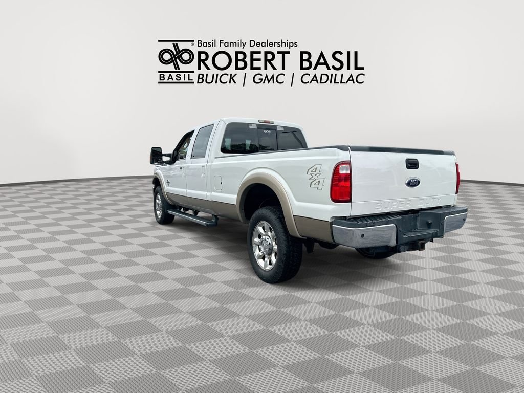 Used 2011  Ford Lariat image 3