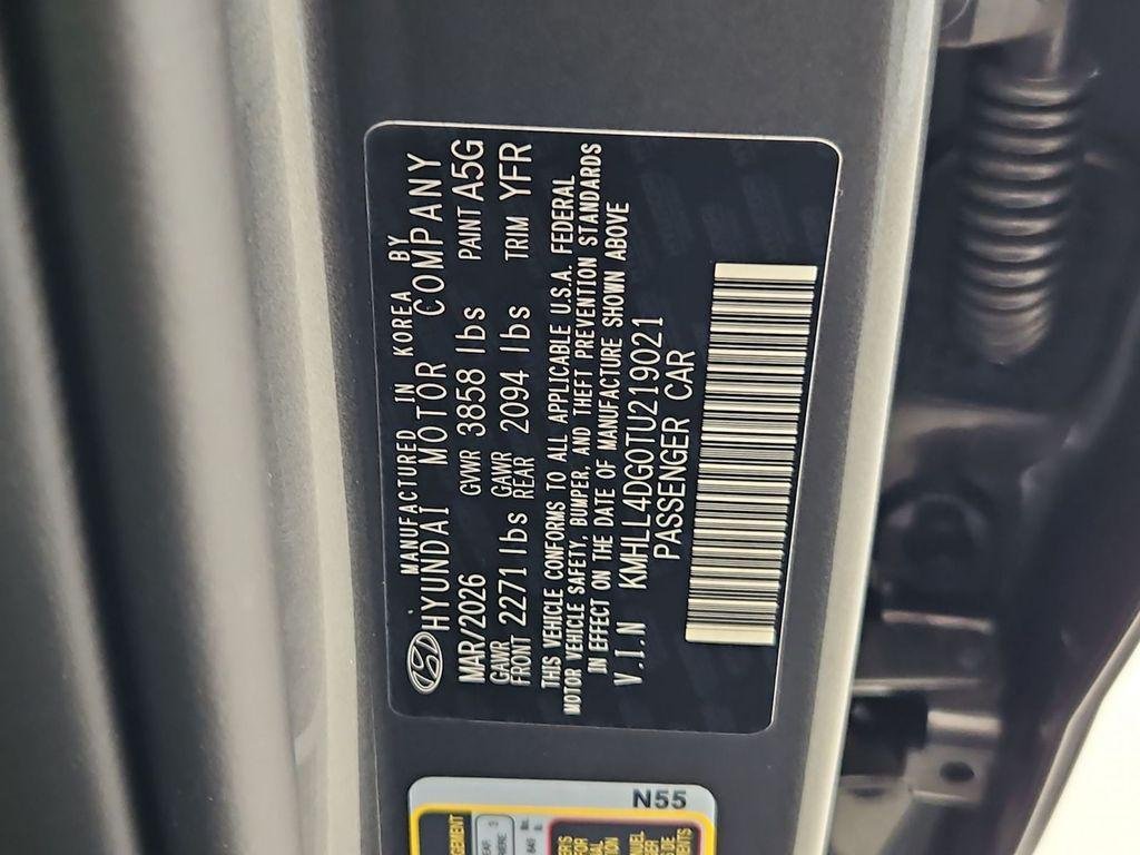 New 2026 Gray Hyundai SE image 32