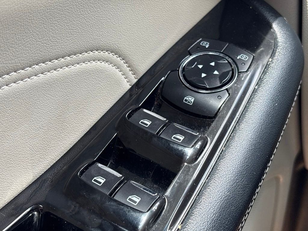 2020 Ford Edge Titanium - Photo 25