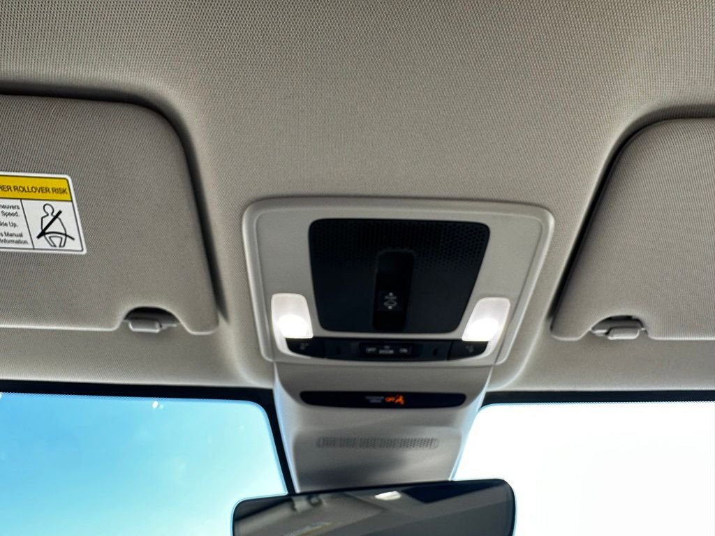 Used 2024  Honda EX-L image 33