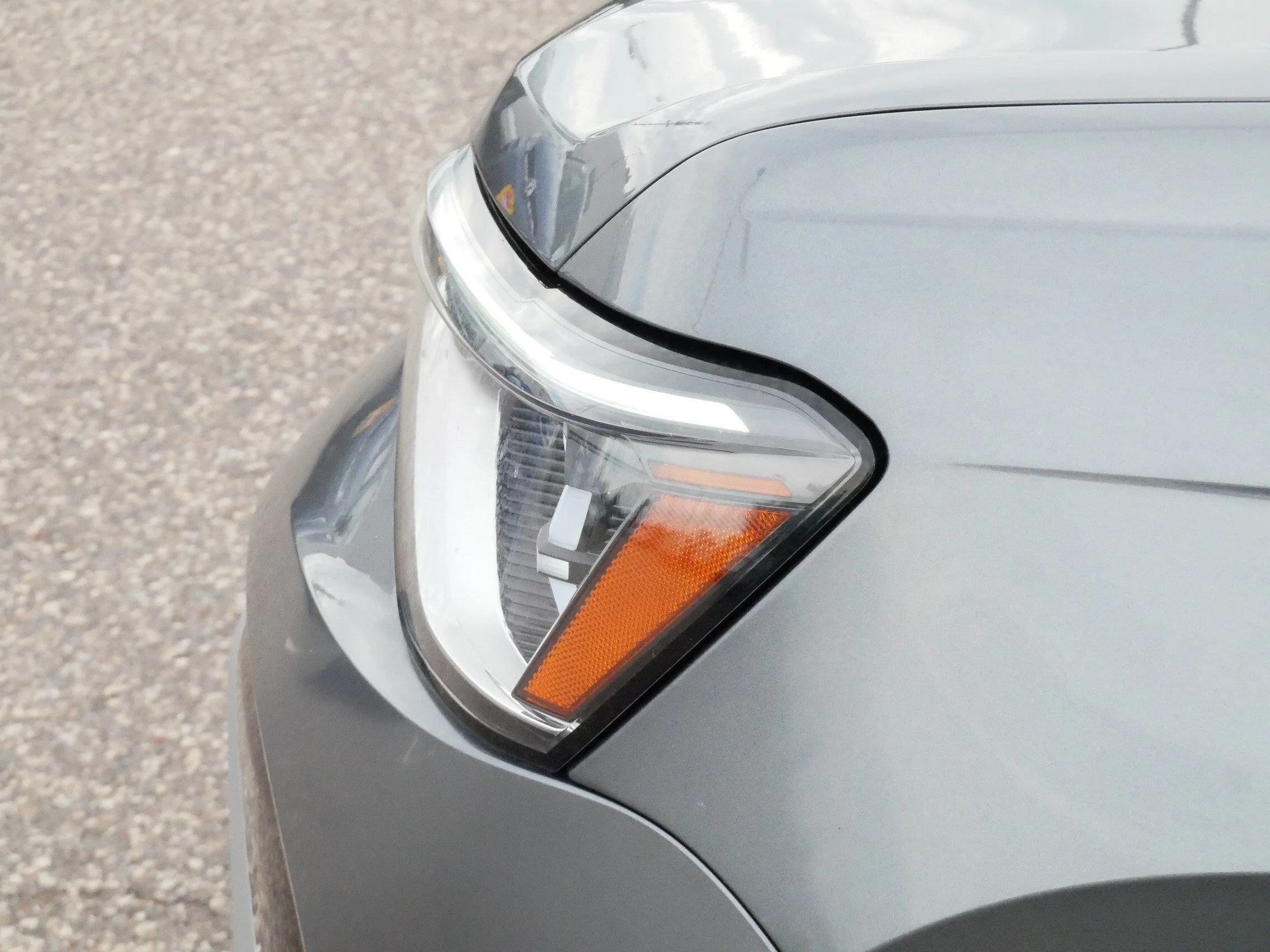 Used 2025 Platinum Gray Metallic Volkswagen S image 16