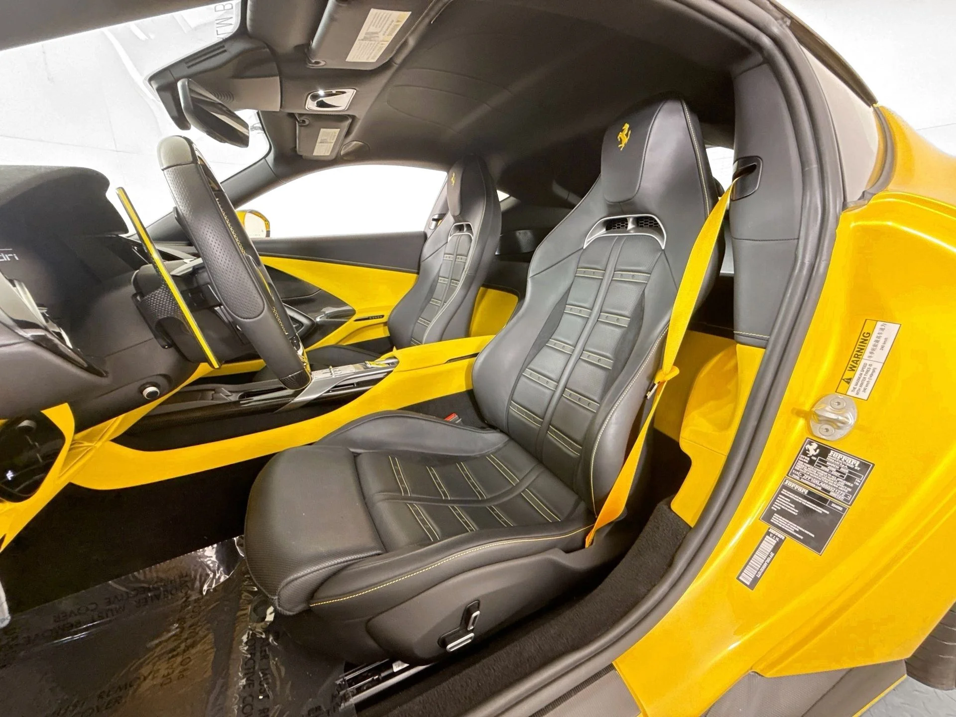 Certified Used 2025 Giallo Triplo Strato Ferrari Base image 10