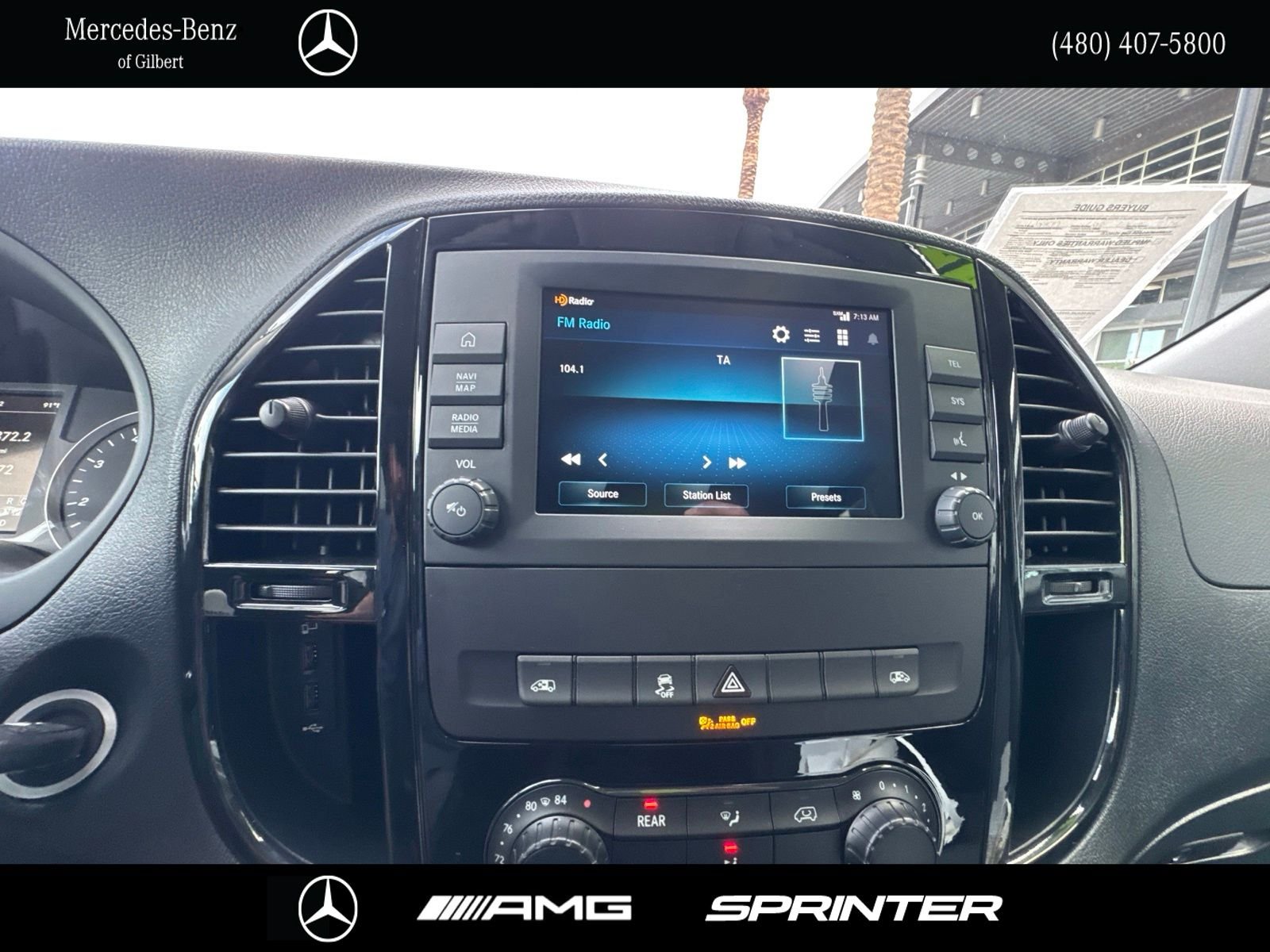 Used 2023  Mercedes-Benz Passenger image 18