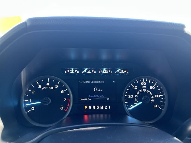 Used 2019 Black Ford XLT image 12
