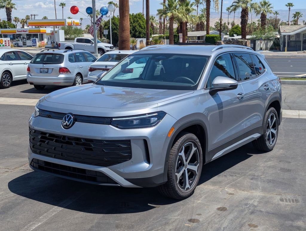 2025 Volkswagen Tiguan S - Photo 8