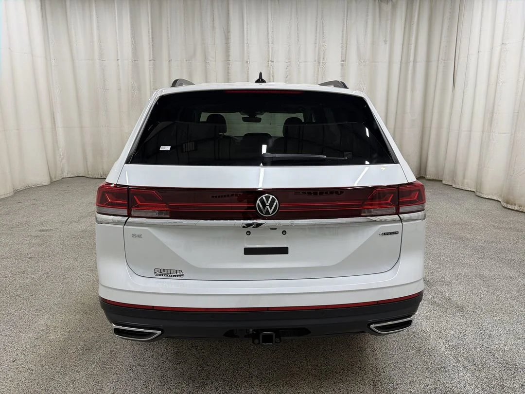 New 2026 Opal White Pearl Volkswagen 2.0T SE w/Technology image 7