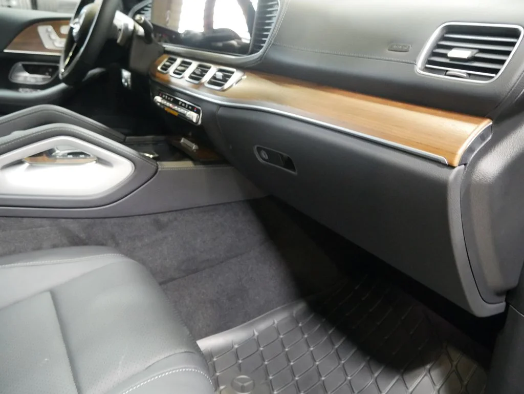 New 2026 Selenite Grey Metallic Mercedes-Benz GLE 350 image 27