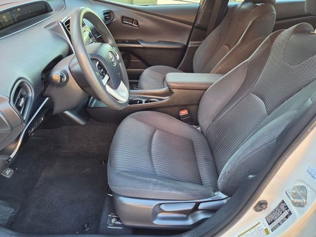 Used 2017 White Toyota Two image 11