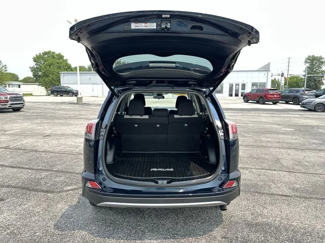 Used 2017 Blue Toyota XLE image 22