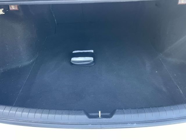Certified Used 2022 White Hyundai Blue image 7