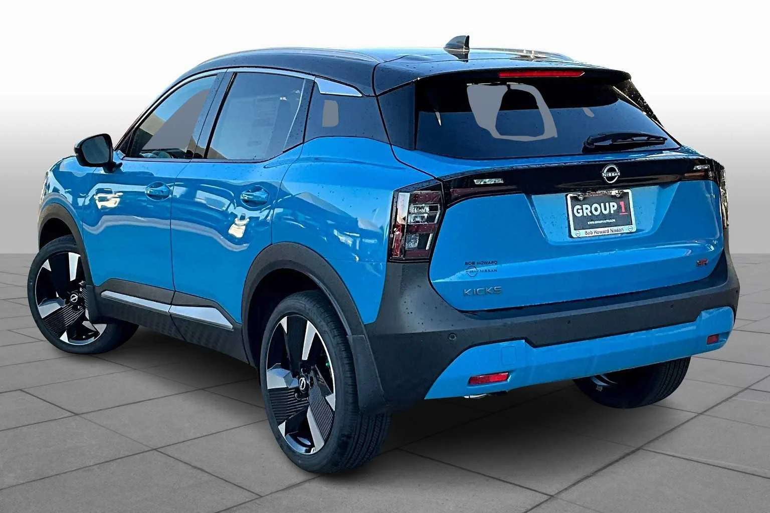 2025 Nissan Kicks SR - Photo 11