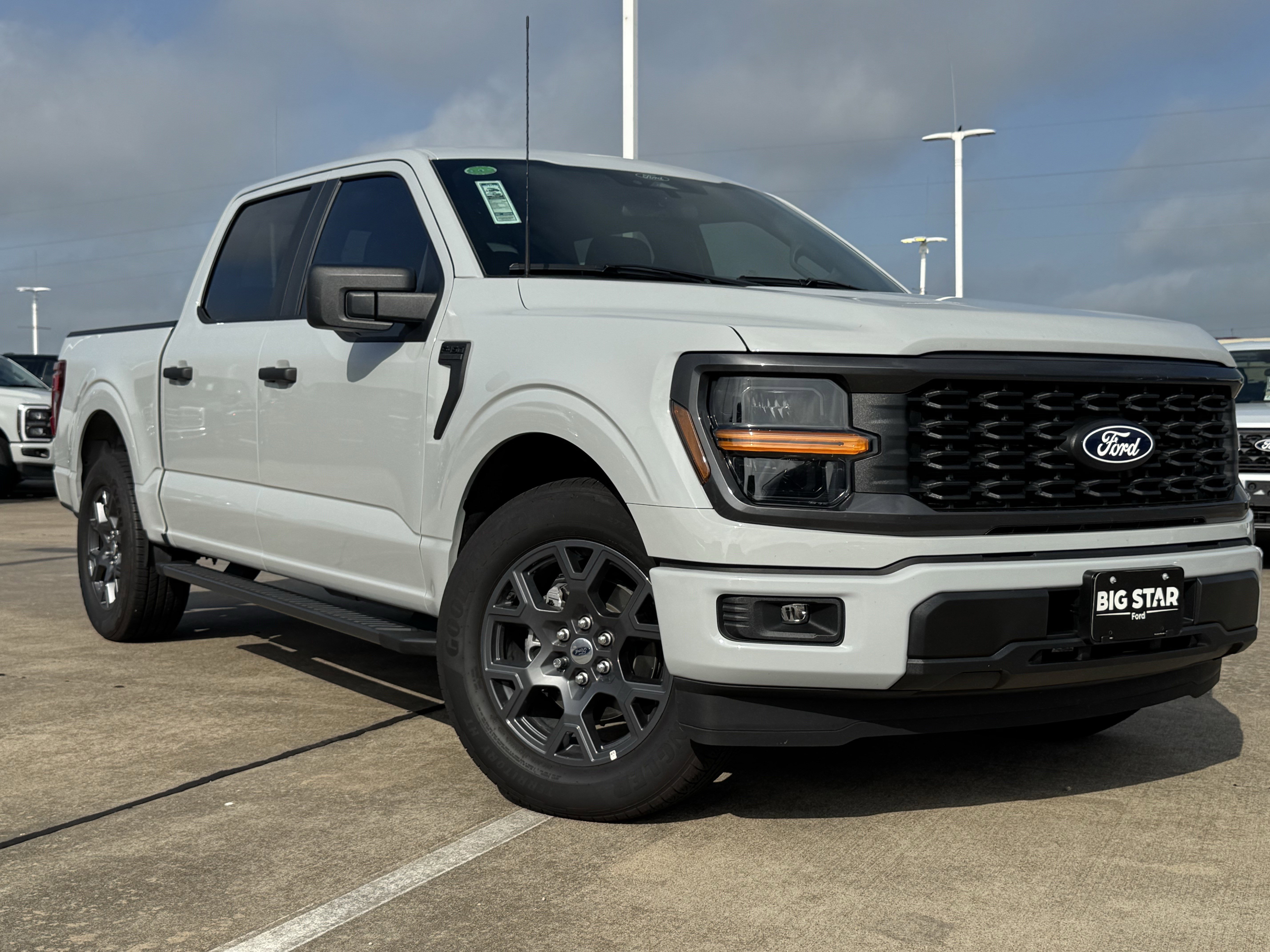 New 2026 Avalanche Ford STX image 2