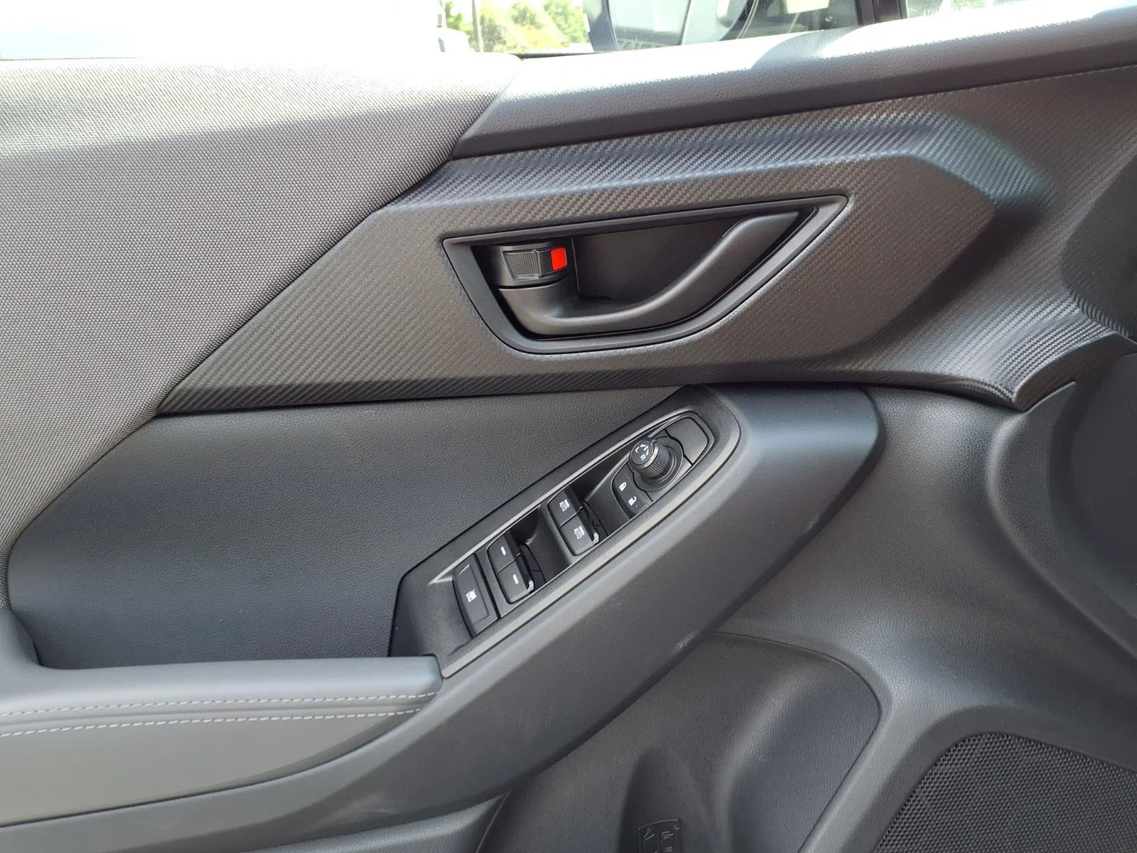 New 2026 CRYSTAL WHITE PEARL Subaru Premium image 13