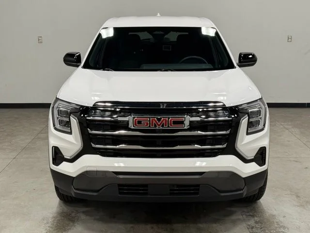 Used 2026 White GMC Elevation image 4