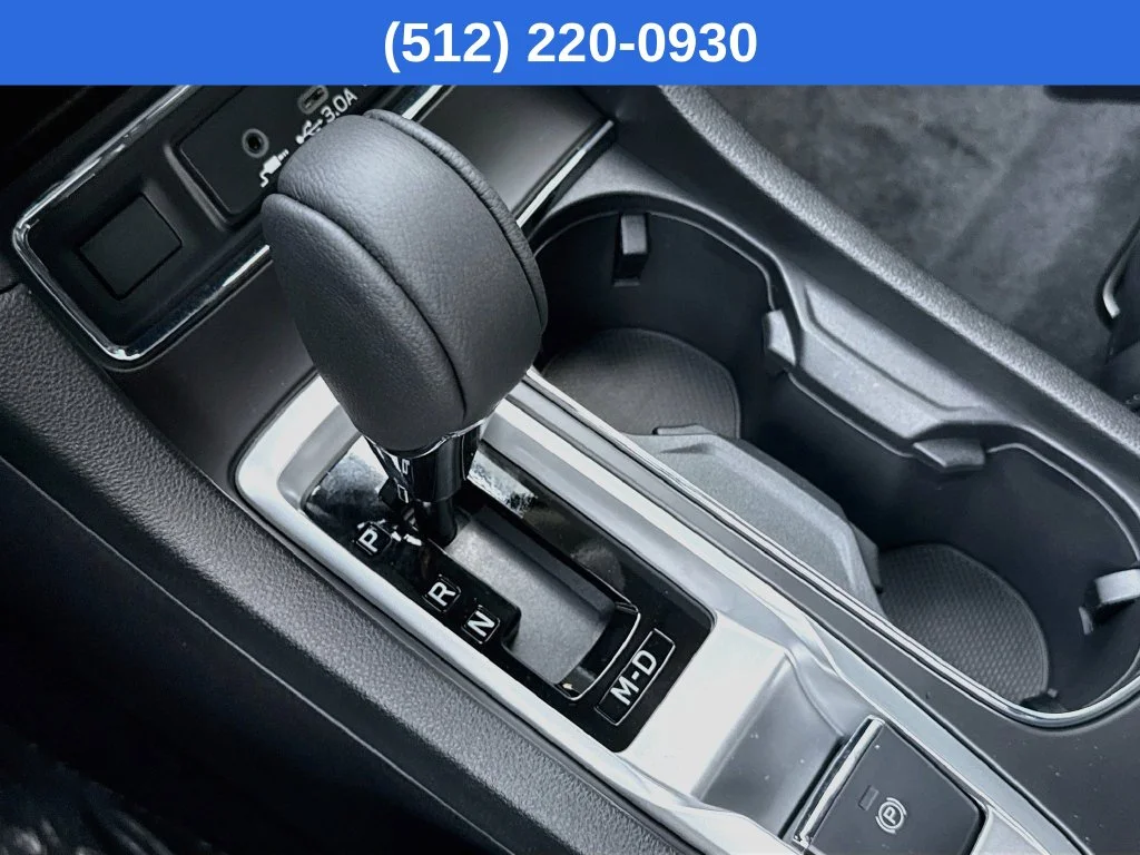 New 2027 White Subaru Premium image 20